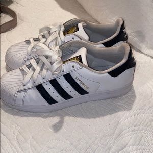 Adidas Superstar